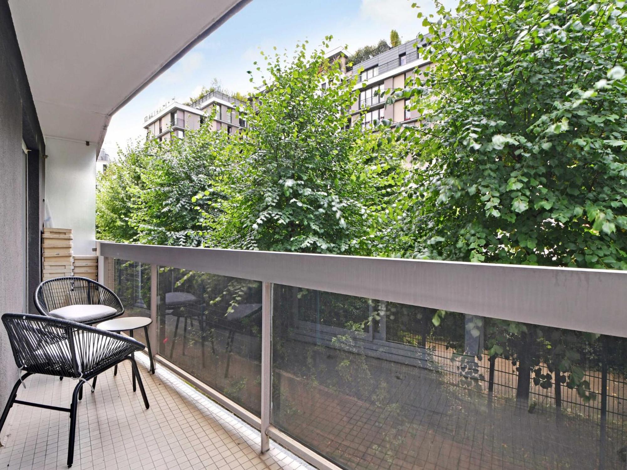 Cosy With Balcony- 3br 5p- Tour-eiffel * Parijs