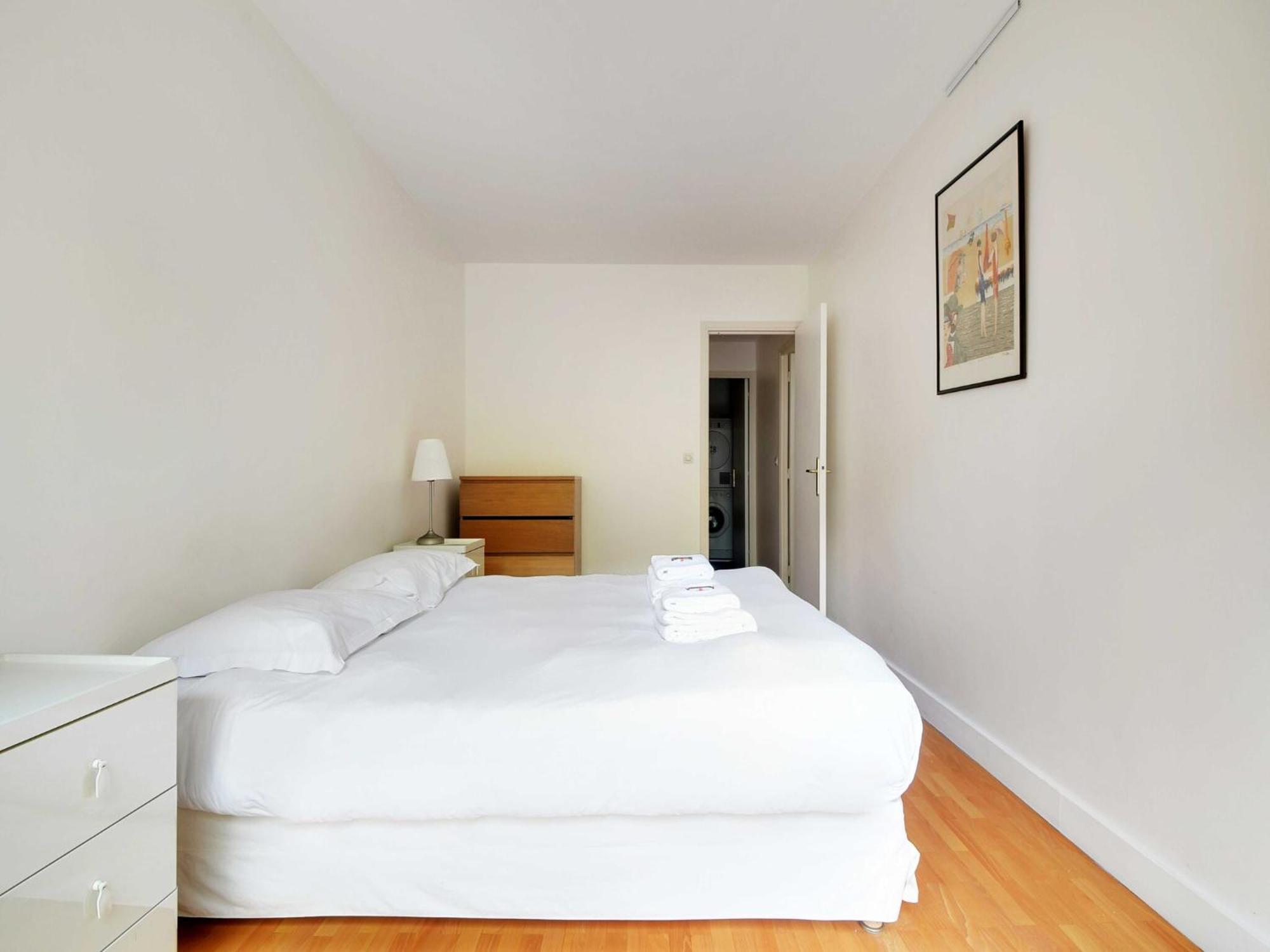 Appartement Cosy With Balcony- 3br 5p- Tour-eiffel